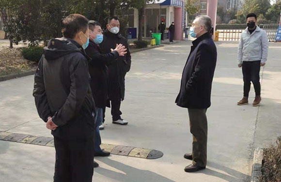 邬平川副市长检查beat365疫情防控工作