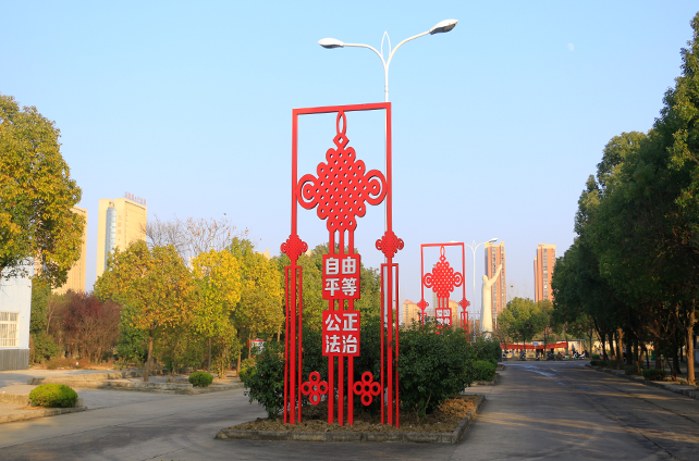 “快乐劳动 幸福成长”beat365学生劳动教育宣传周丰富多彩