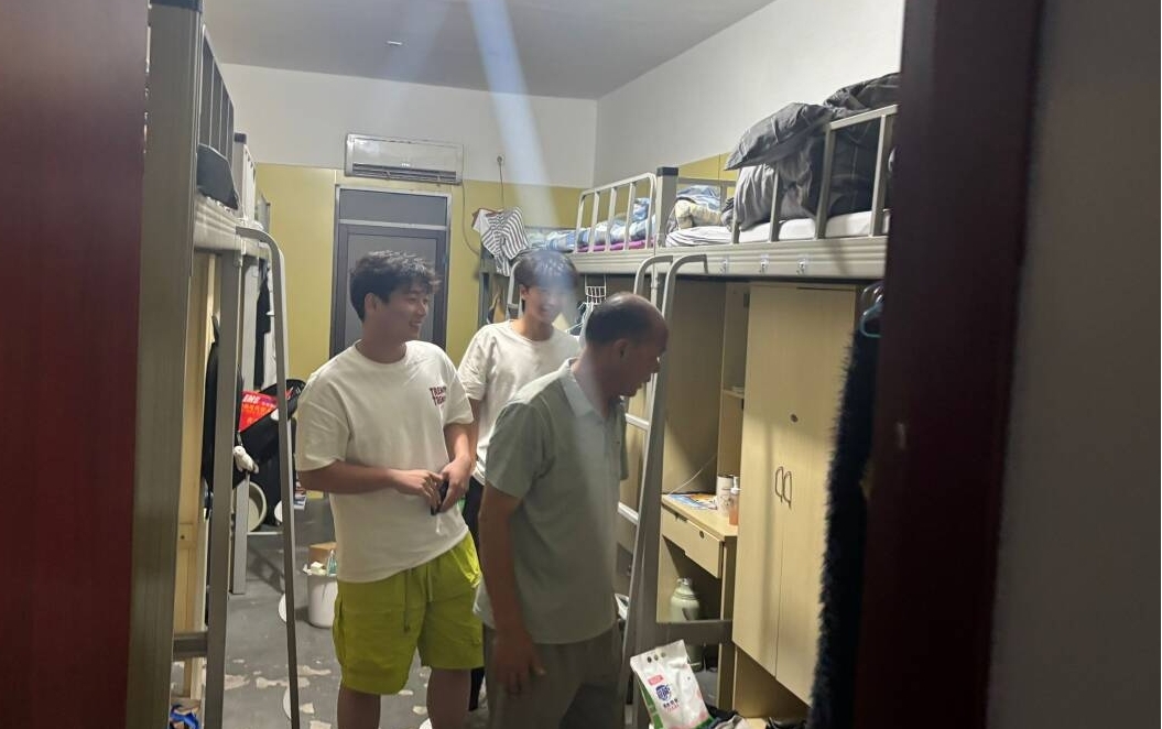 筑牢安全防线，共建文明家园