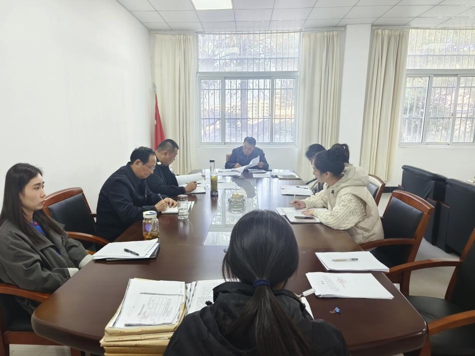 压实党建责任 赋能高质量发展