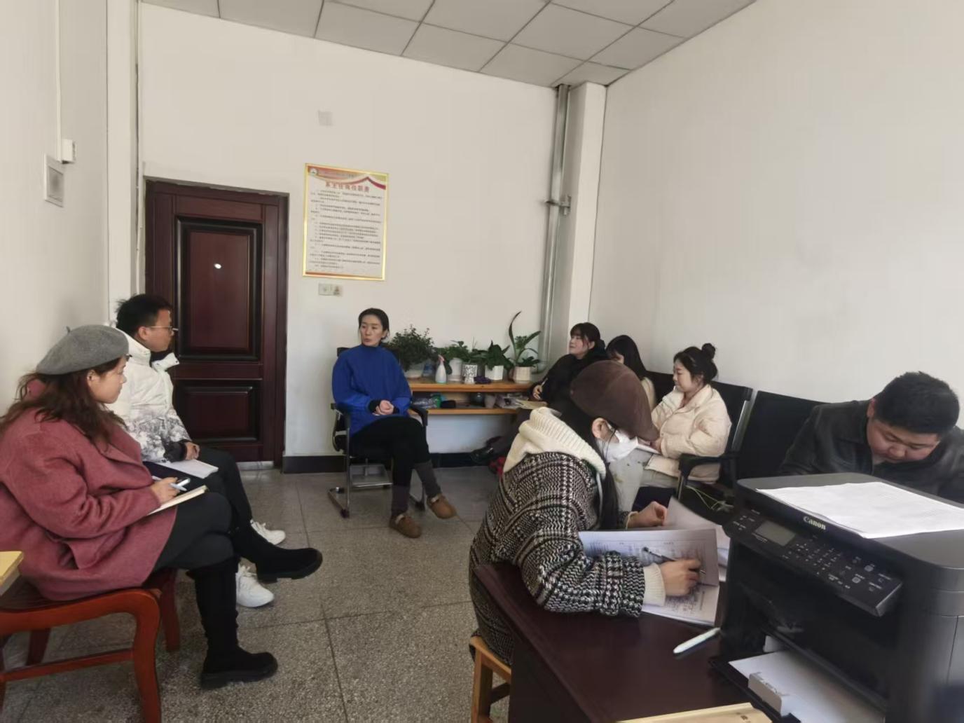 凝心聚力抓管理 互学互鉴促提升 ——经济管理系召开辅导员座谈会